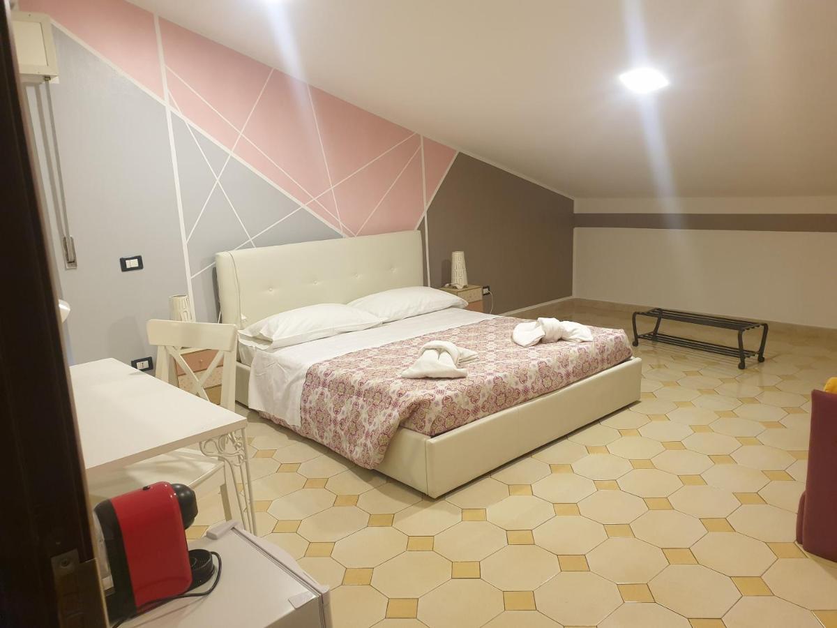 Dimoramuri B&B Catania Ngoại thất bức ảnh
