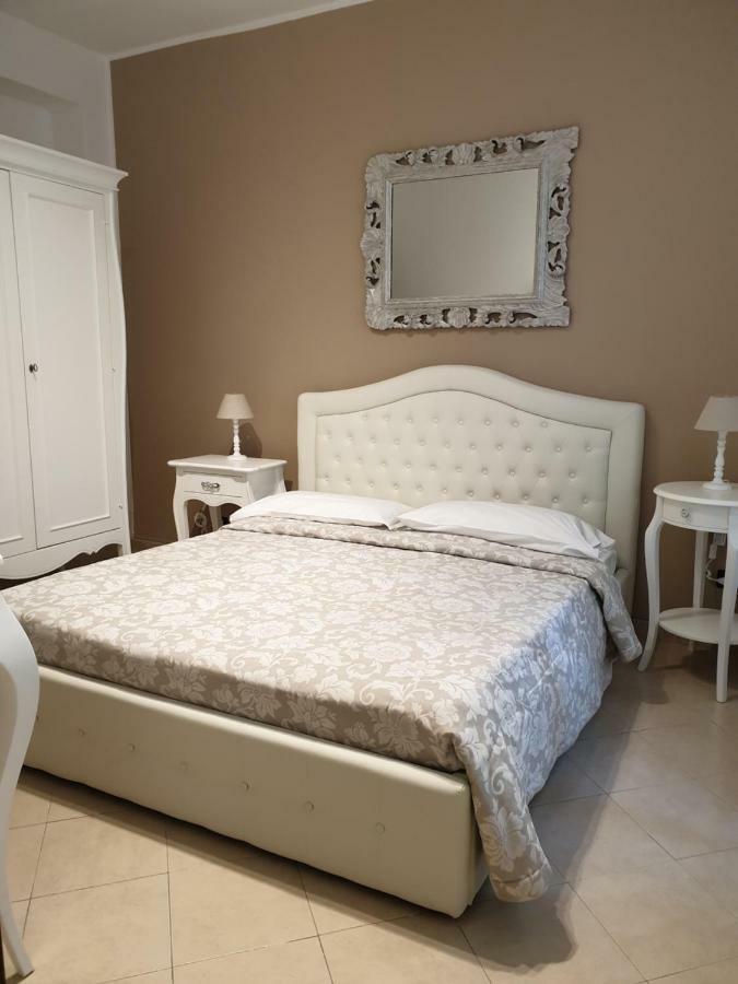 Dimoramuri B&B Catania Ngoại thất bức ảnh